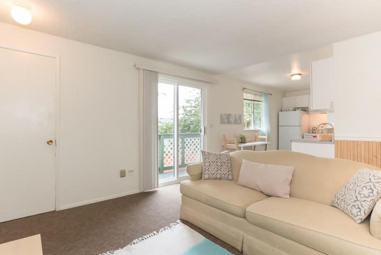 Unique, Convenient, Centrally Located Apartment Kent Buitenkant foto