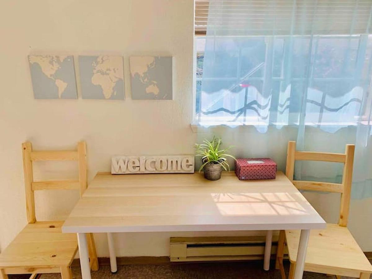 Unique, Convenient, Centrally Located Apartment Kent Buitenkant foto